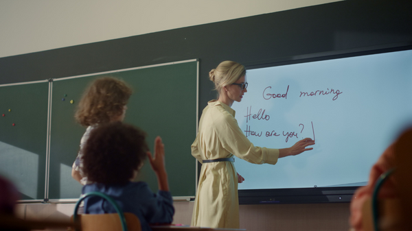 Enhancing Learning with Interactive Displays and AV Technology