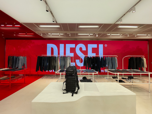 P2.5 LED video wall installation inside the Diesel Store, SoHo New York City