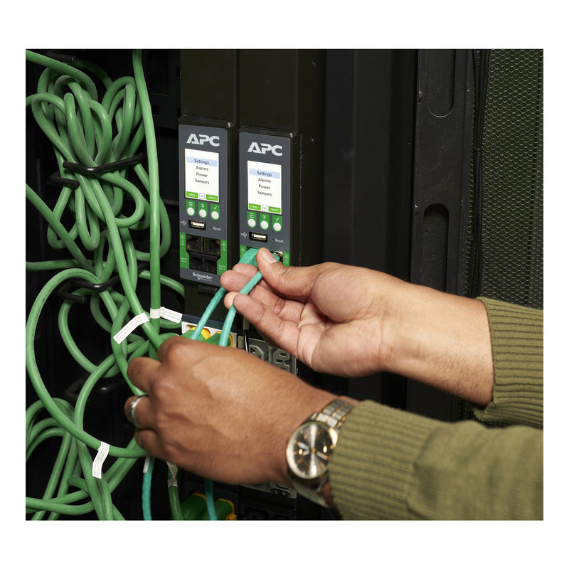 APC NetShelter Rack PDU Advanced, Switched, 3PH, 8.6kW, 208V, 48 Outlets, L21-30P