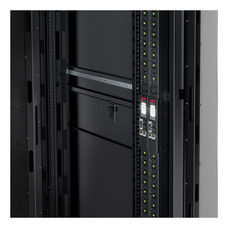 APC Rack PDU 9000 Switched, ZeroU, 11.5kW, 200–240V, (21) C13/C15 & (3) C19/C21